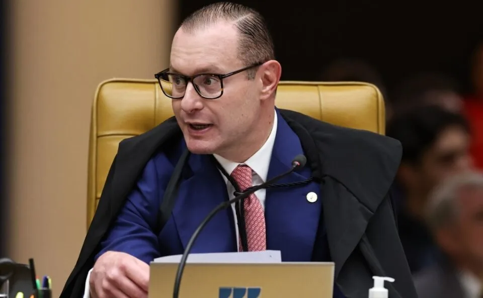 Zanin, do STF, nega pedido para forçar a instalação da CPI do Banco Master no Senado