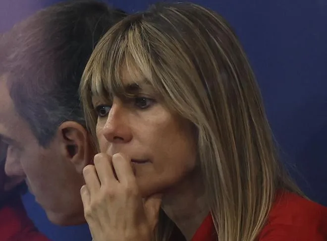 El PSOE condena la apertura de juicio oral contra Begoña Gómez tras "una instrucción errática y desproporcionada"