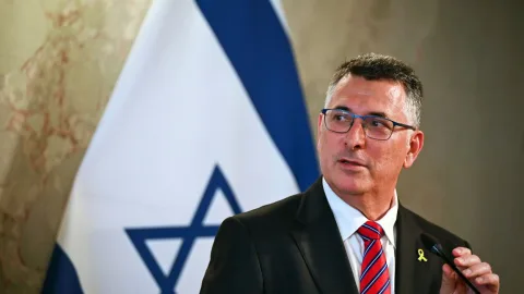 Israel amenaza a Reino Unido con represalias en caso de que actúe por la expansión de asentamientos en Cisjordania