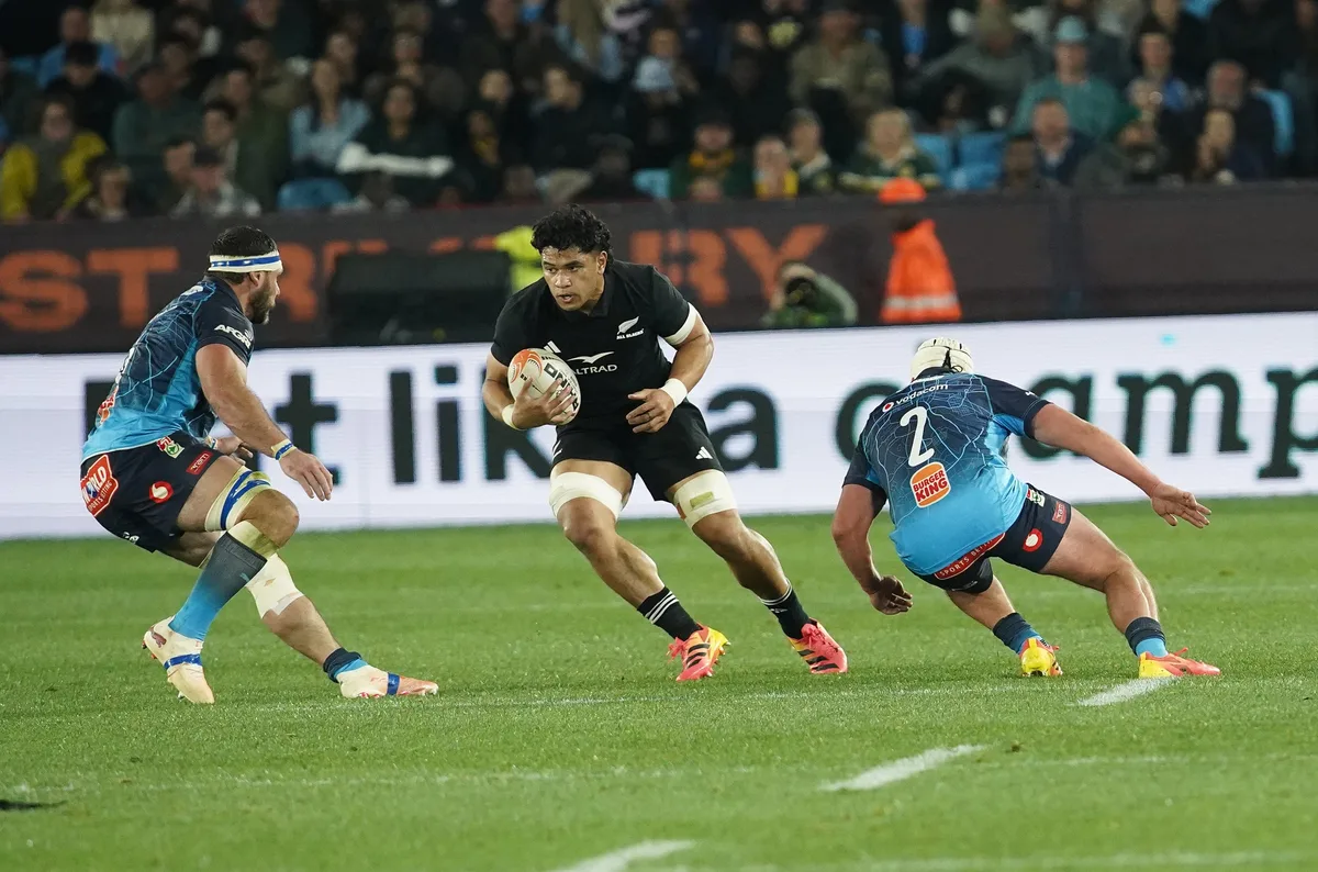 Bulls no match as All Blacks fire warning to Boks