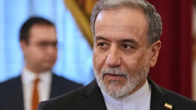 Ministro iraniano diz que plano de Trump está "destinado ao fracasso"