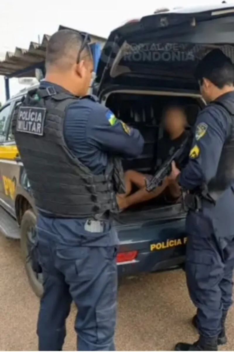 Adolescente de 15 anos é apreendido após furtar ambulância em Rondônia