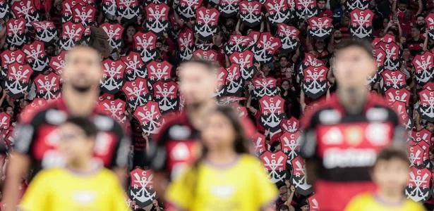 Jardim agradece torcida do Flamengo: 'Saiu Jorginho e entrou o 12º jogador'