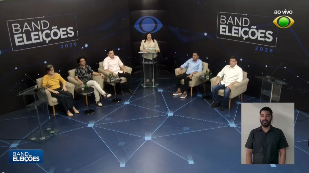 Candidatos ao governo do Piauí participam de primeiro debate