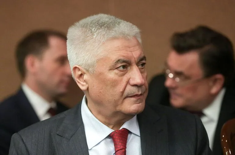 Колокольцев: ВС РФ в зоне СВО сталкиваются с боевиками из преступных организаций