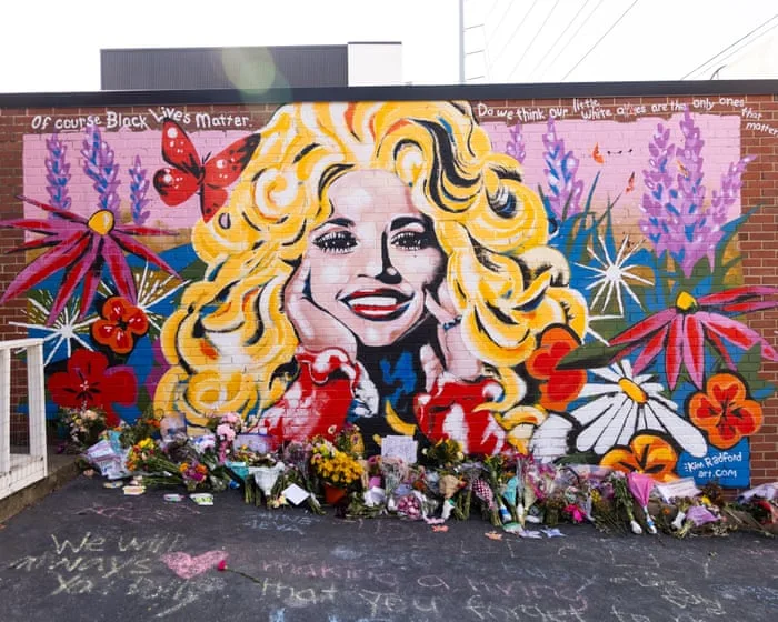 Tennessee governor says he backs airport name change to honor Dolly Parton