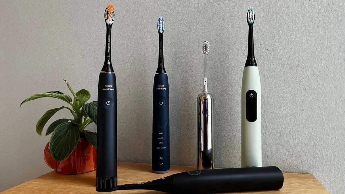 Hype oder Hygienewunder?: High-End, günstig oder nachhaltig? Fünf Schallzahnbürsten im Test