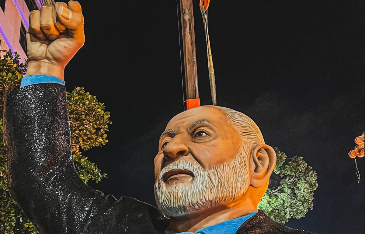 TSE acolhe ação de Flávio contra Lula por desfile no Carnaval do Rio