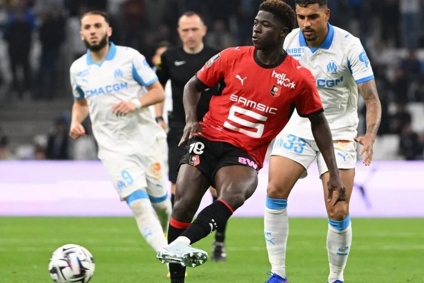 L'OM ne change rien, Mahamadou Nagida et Issa Soumaré titulaires : les compositions de Rennes-Marseille