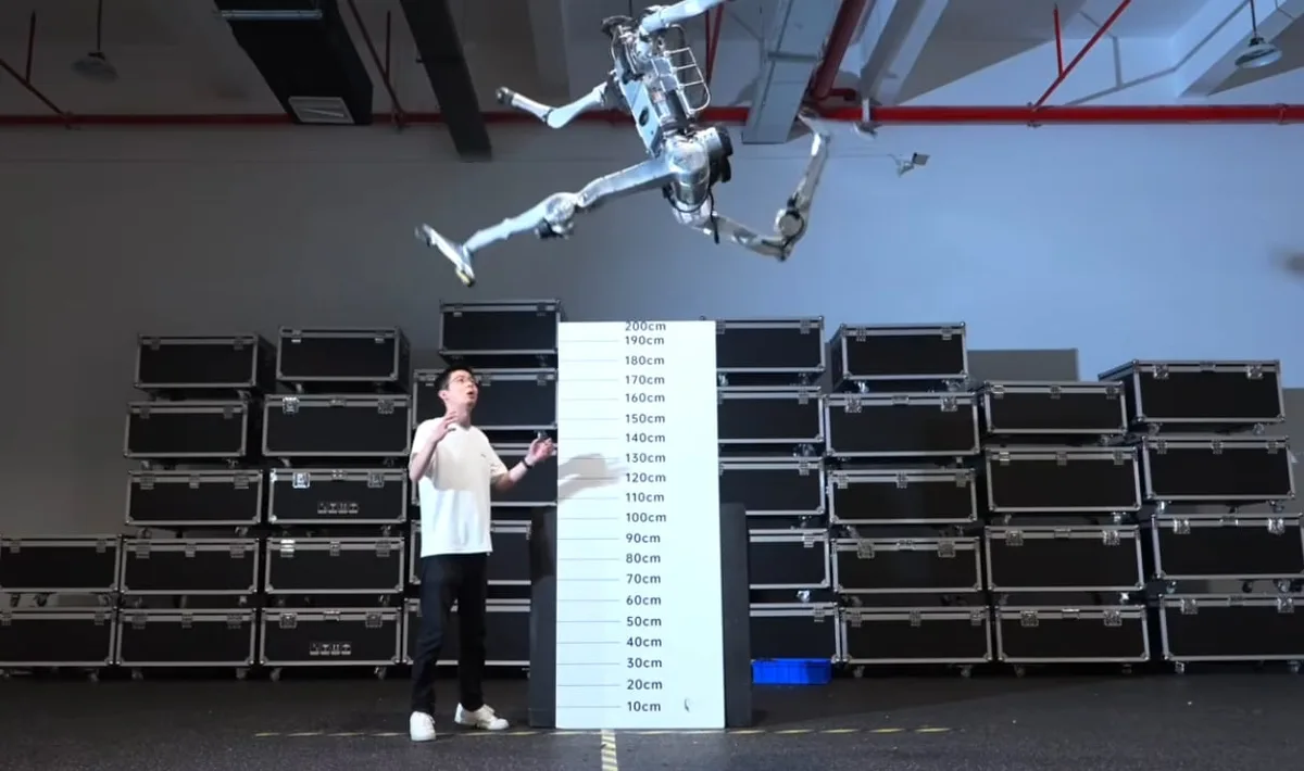Un robot superó a Usain Bolt y logró correr 12 metros por segundo: nuevo Guinness