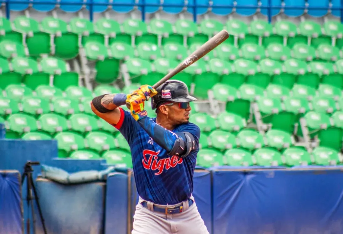Tigres aplastó a Magallanes con dos jonrones de un inspirado Gorkys Hernández