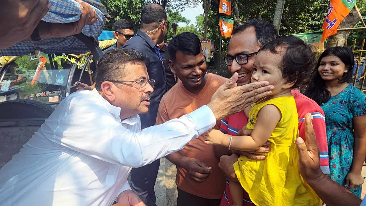 BJP takes big leads in Nandigram and Rejinagar bypolls in Bengal, Congress cries foul