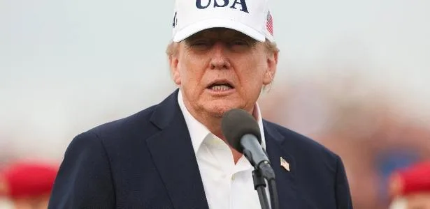 Trump diz ter falado diretamente com Irã e acredita no fim da guerra