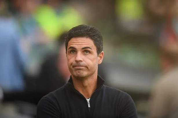 Arsenal, Man Utd and Chelsea forced to wait for next transfer after major twist