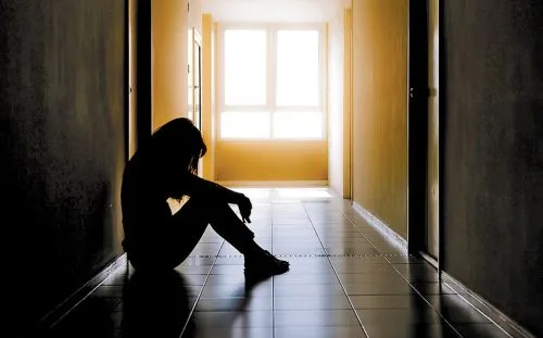 Invitan a conversatorio sobre señales de alerta y prevención del suicidio