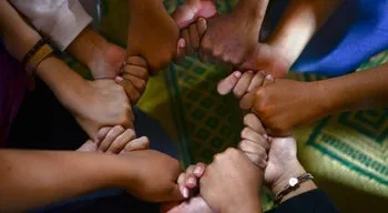 Faltam programas inclusivos para crianças com necessidades educativas especiais após idade escolar