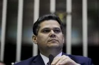 Reaproximação com Lula é gesto de “boa-vontade” de Alcolumbre, diz Arko
