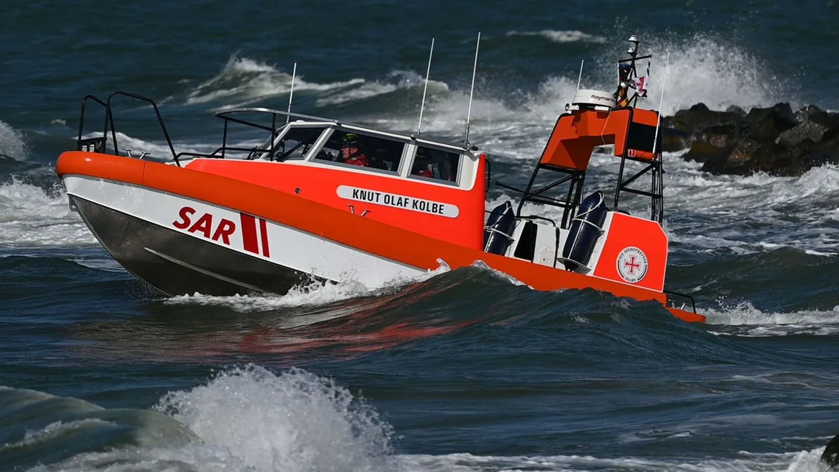 Mayday-Ruf vor Rügen: Yacht mit Kindern droht zu sinken