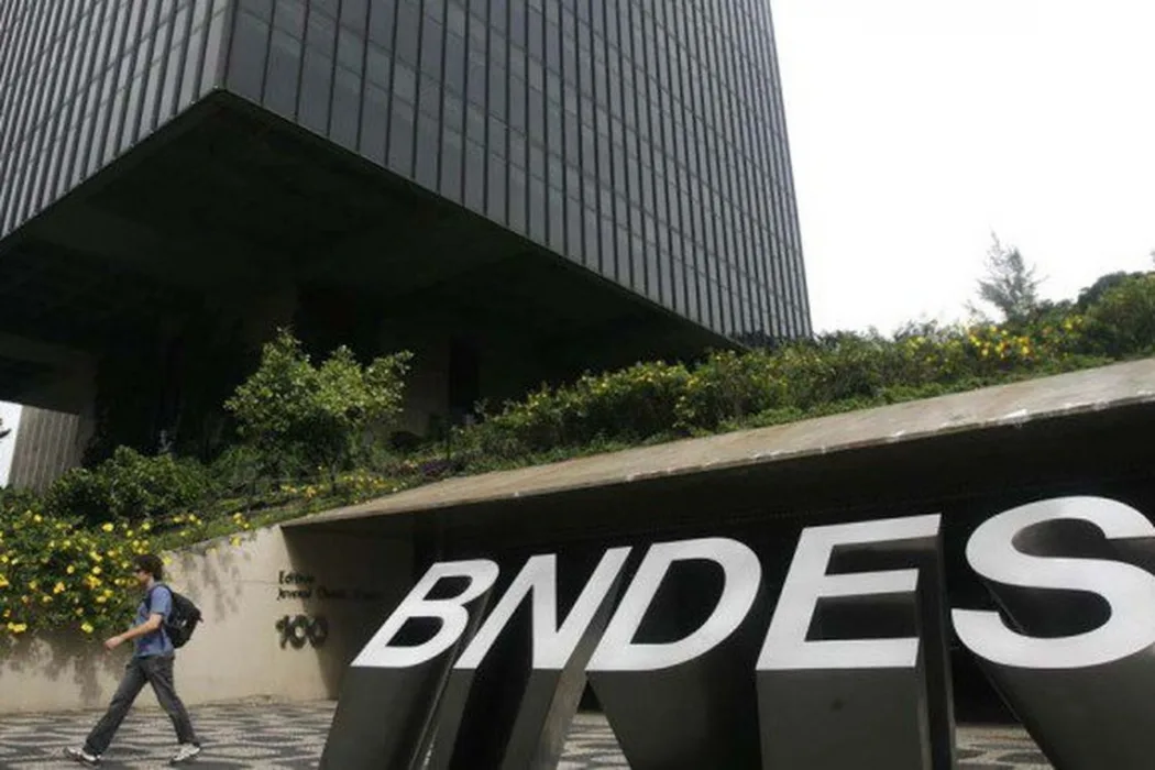 BNDES libera R$ 890 milhões em crédito para o ES melhorar rodovias