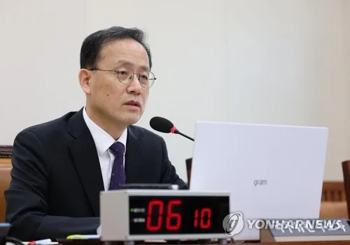 국힘 "전형적 투기"·與 "흠 없다"…이형일 '비거주 1주택' 공방(종합2보)