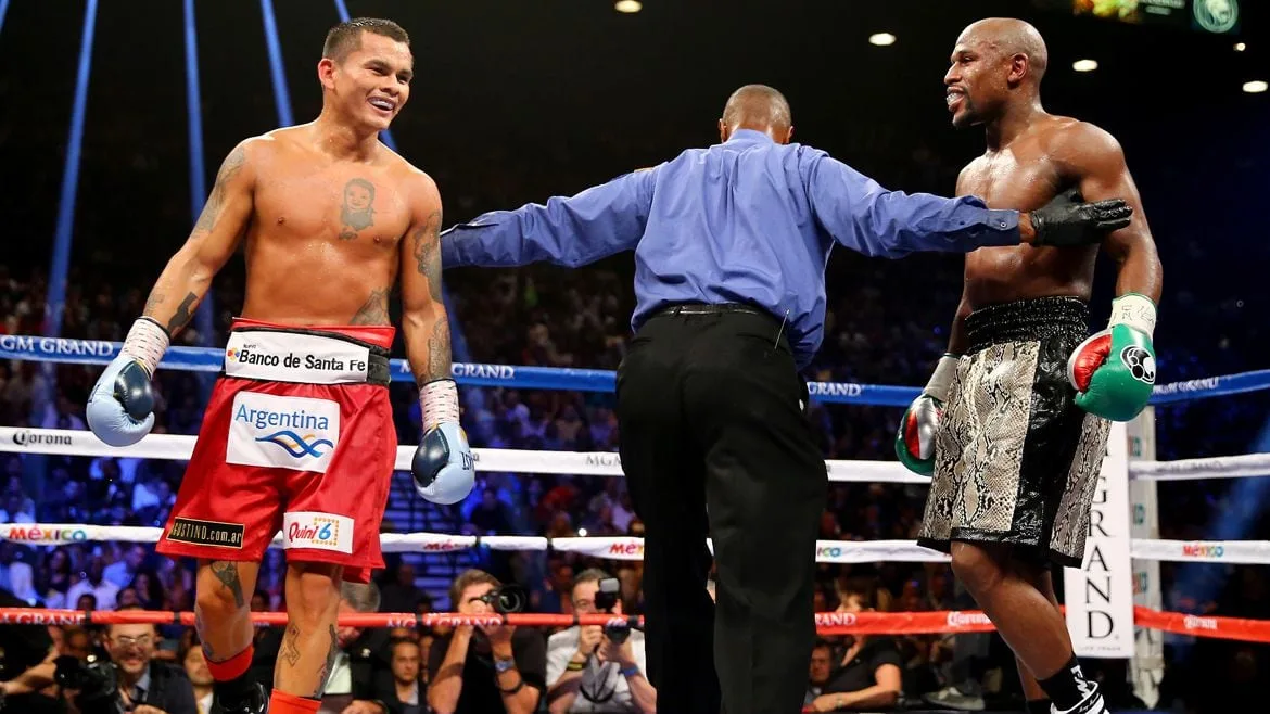 A 12 años de la histórica revancha entre Chino Maidana y Mayweather: el secreto que aprovechó Money, la mordida y el diente que voló