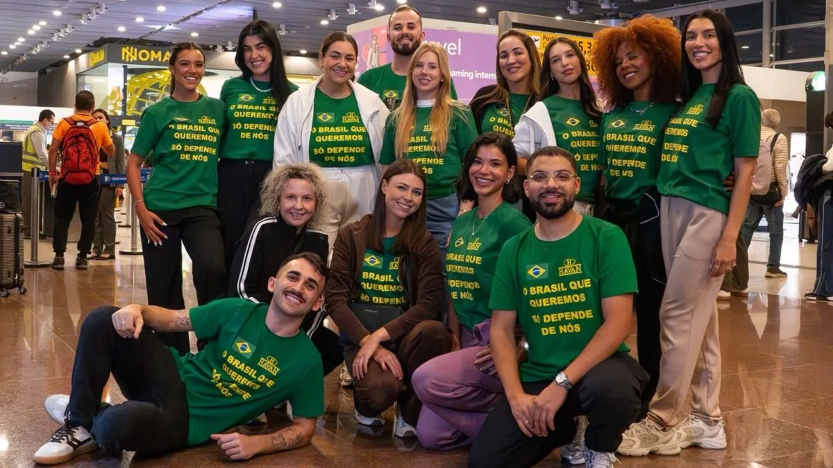 Luciano Hang leva famosos e funcionários da Havan para a Itália e transforma Costa Amalfitana em cenário de campanha; veja quem foi