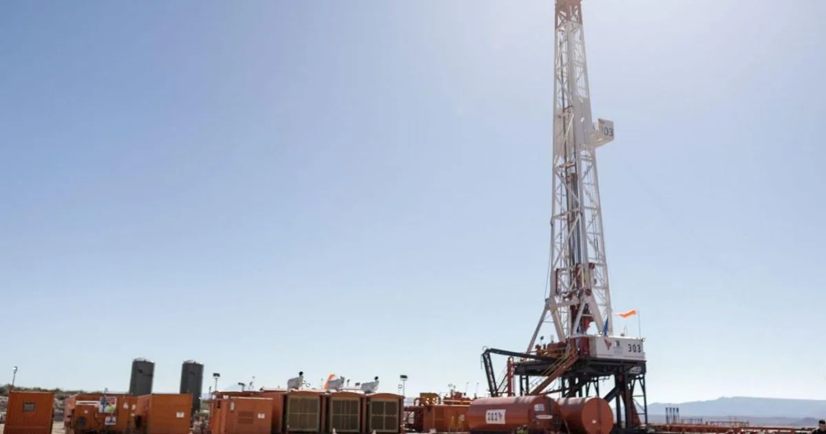 Mendoza prorrogó por diez años dos áreas maduras transferidas de YPF a Venoil: prevé inversiones por más de US$ 150 millones