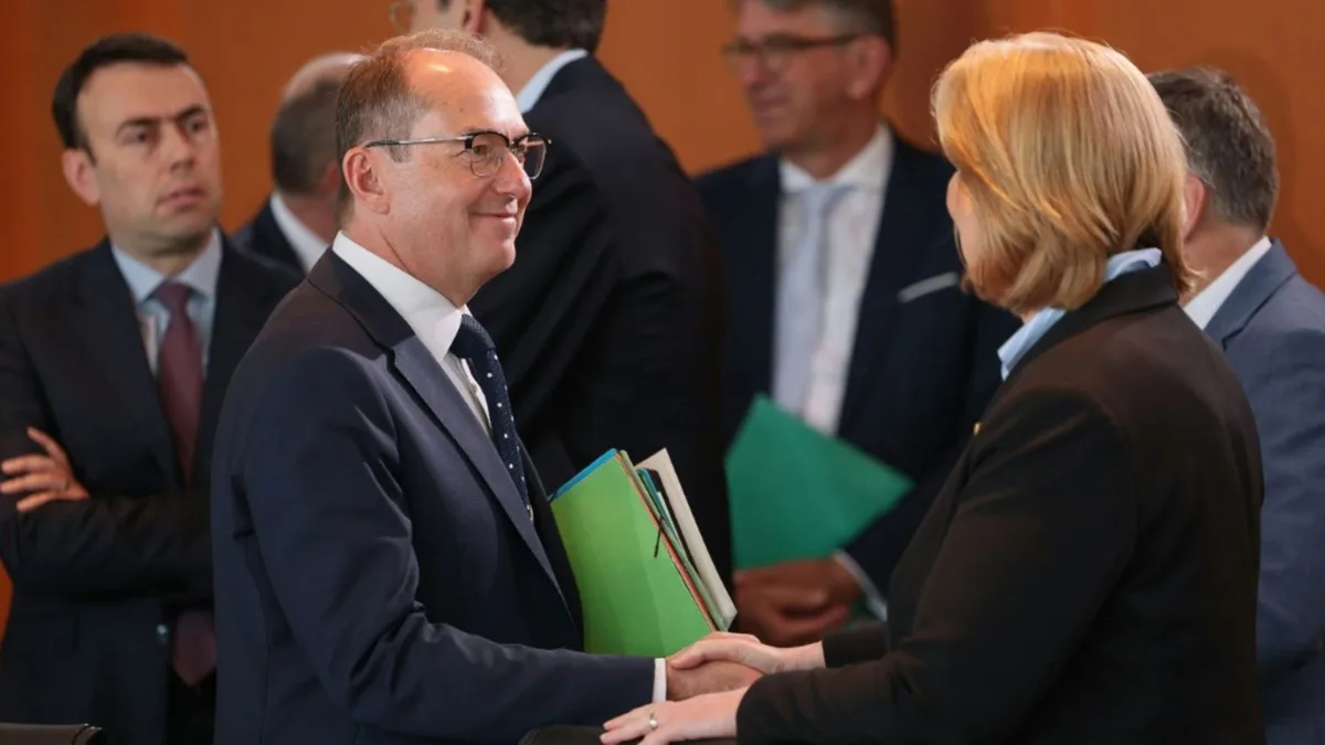 Bundesregierung verschärft Vorgehen gegen Sozialmissbrauch