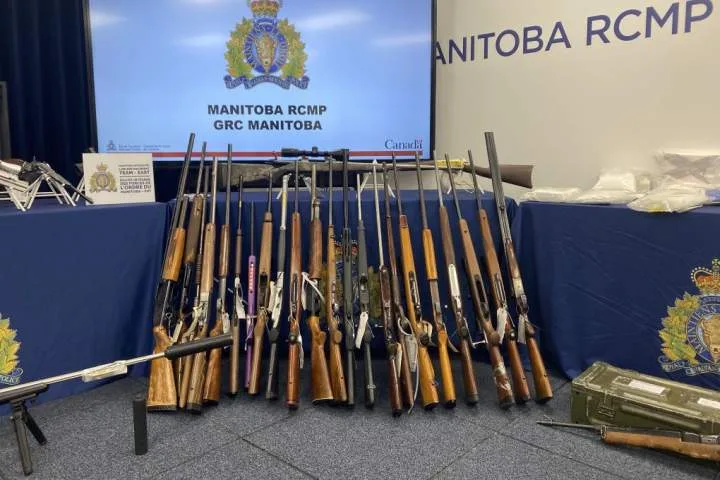 67 charges laid against 13 Manitobans following ‘significant’ gun, drug bust