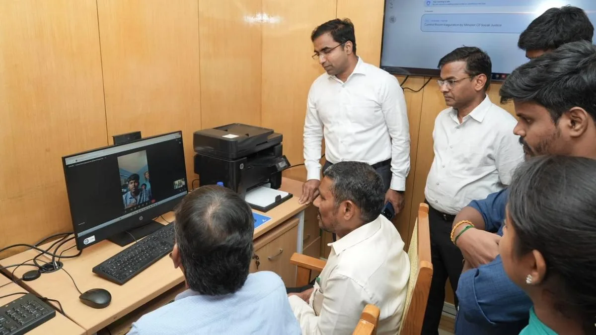 Tamil Nadu Minister Vanni Arasu inaugurates control centre to redress grievances of students residing in Social Justice hostels