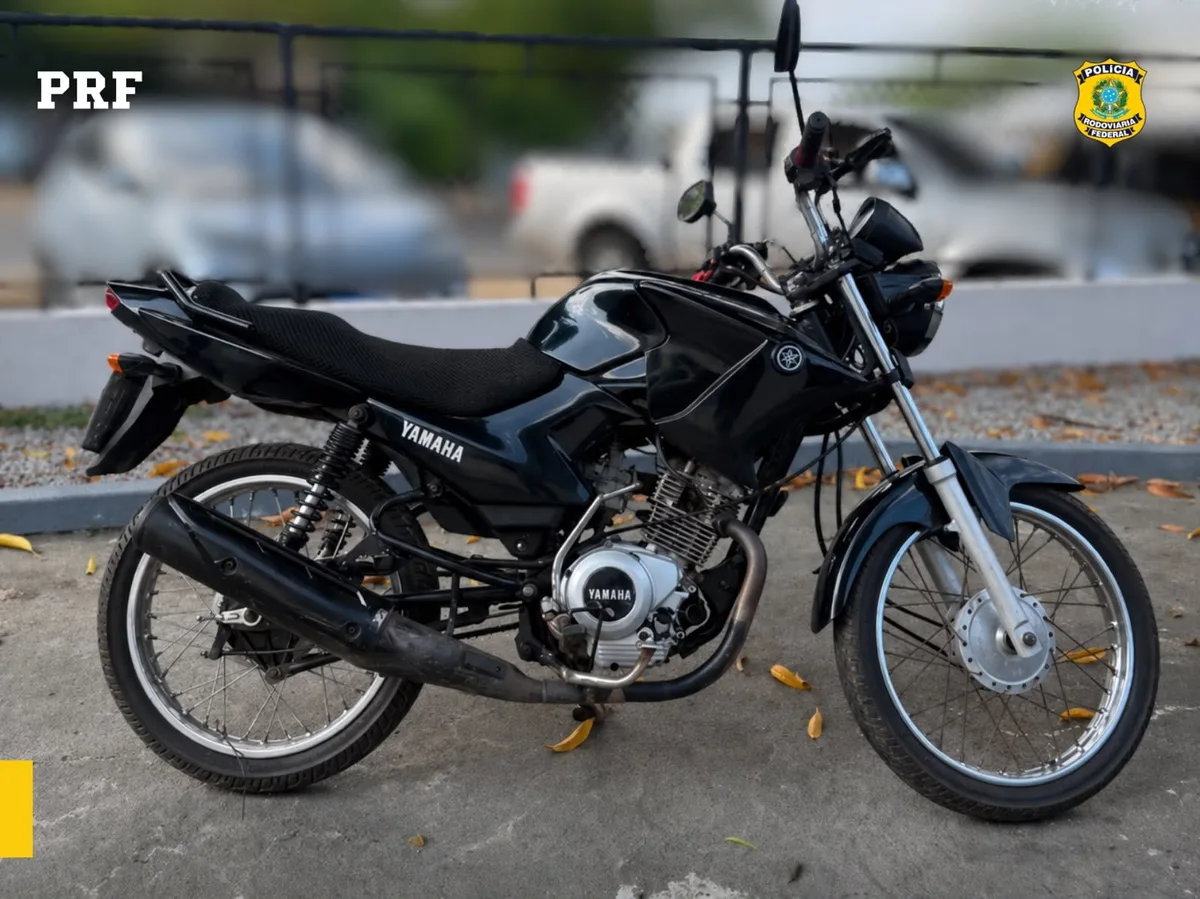 Motocicleta furtada em Boa Vista é recuperada pela PRF durante fiscalização na BR-174