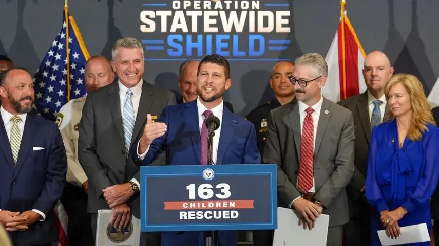 Florida reportó el rescate de 163 menores en una operación internacional con tres detenidos