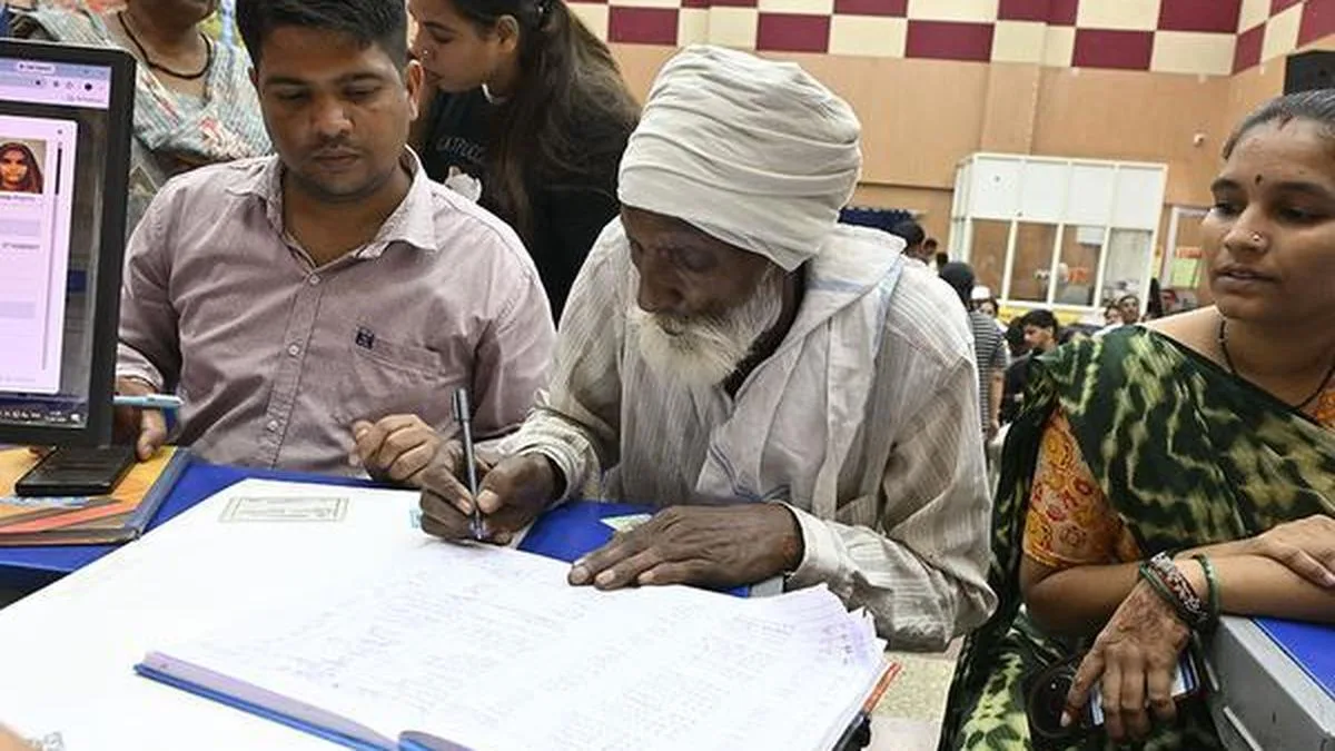 Only 1 lakh Delhi voters seek inclusion after 47 lakh draft deletions; Sept 30 deadline may be extended