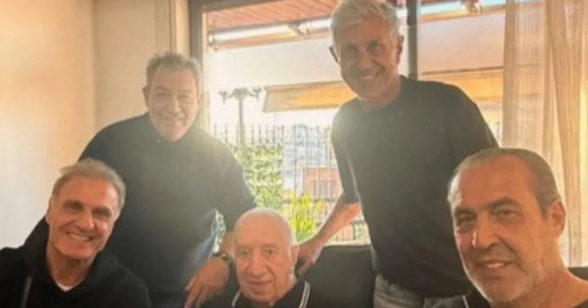 Los campeones del mundo de 1986 volvieron a visitar a Carlos Salvador Bilardo: la foto del encuentro