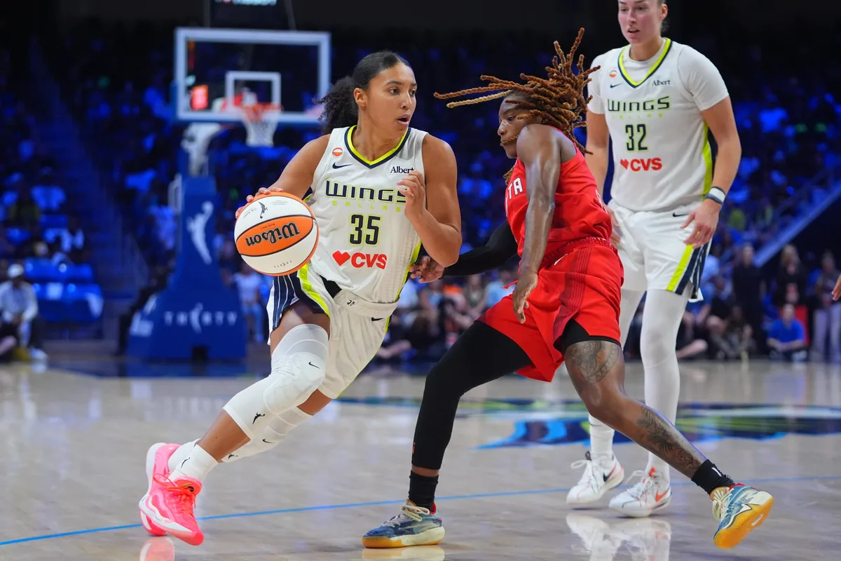 WNBA’s No. 1 overall pick Azzi Fudd to have season-ending surgery on sore knee