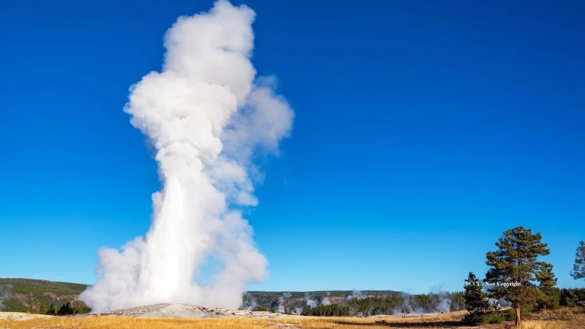 Scientists uncover huge underground reservoir beneath Yellowstone’s Old Faithful