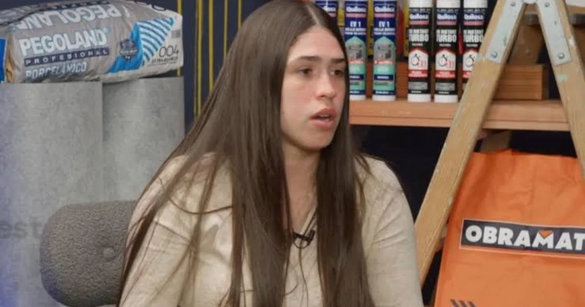 Carolina, electricista: "He visto cableados de hace 70 años pero los clientes no ven el riesgo que hay detrás"