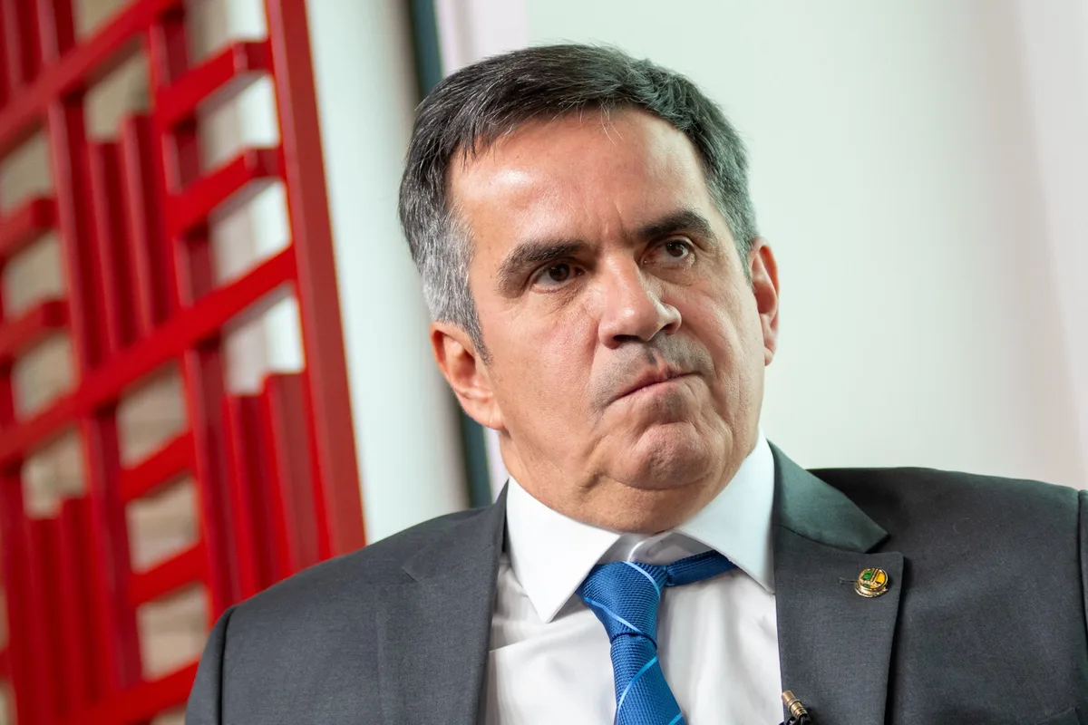 "Insuportáveis", disse Zettel a Vorcaro após cobranças de Ciro por dinheiro