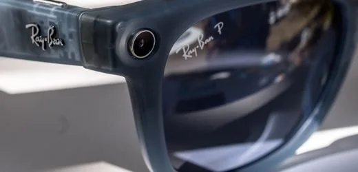 Hamburg plant Verbot von Smart Glasses in Bädern und Bahnen