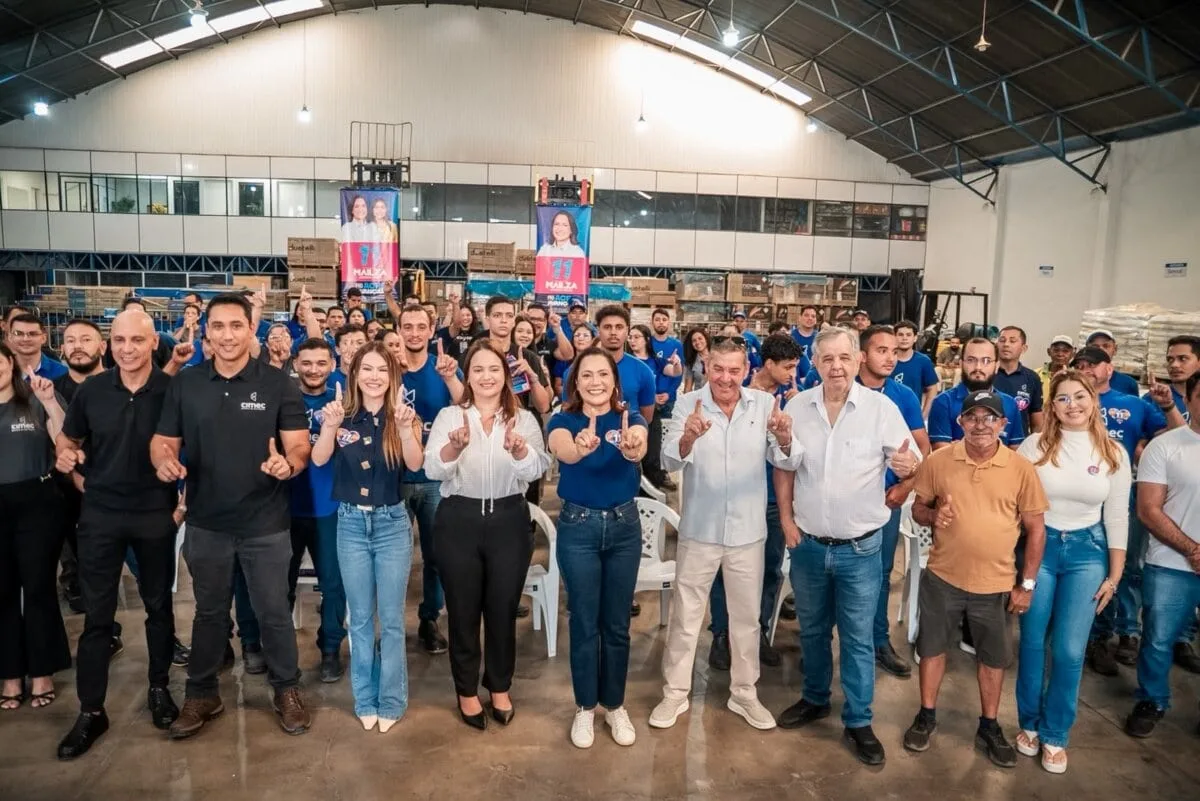 Mailza se reúne com trabalhadores e empresários da Cimec e destaca projetos para fortalecer o comércio no Acre