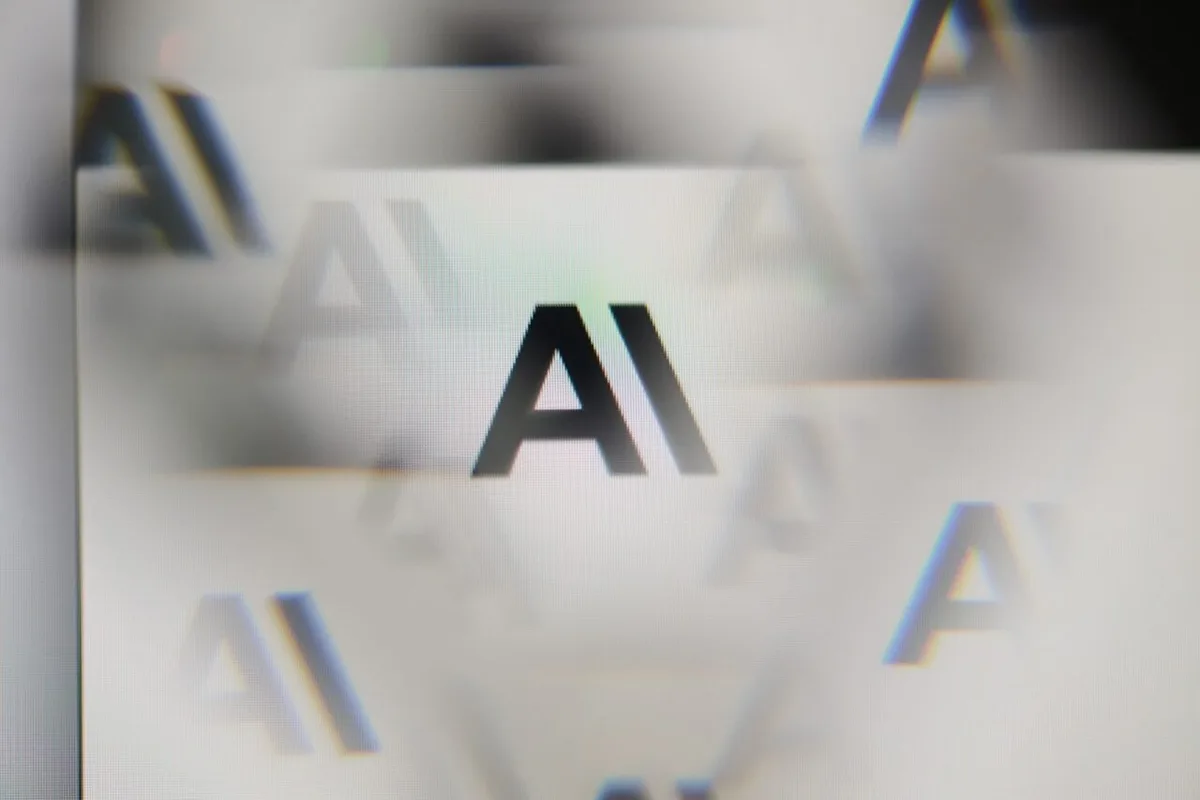 AI Could Soon Feed On Smart Devices Like a ‘Digital Slime Mold,’ Anthropic Warns