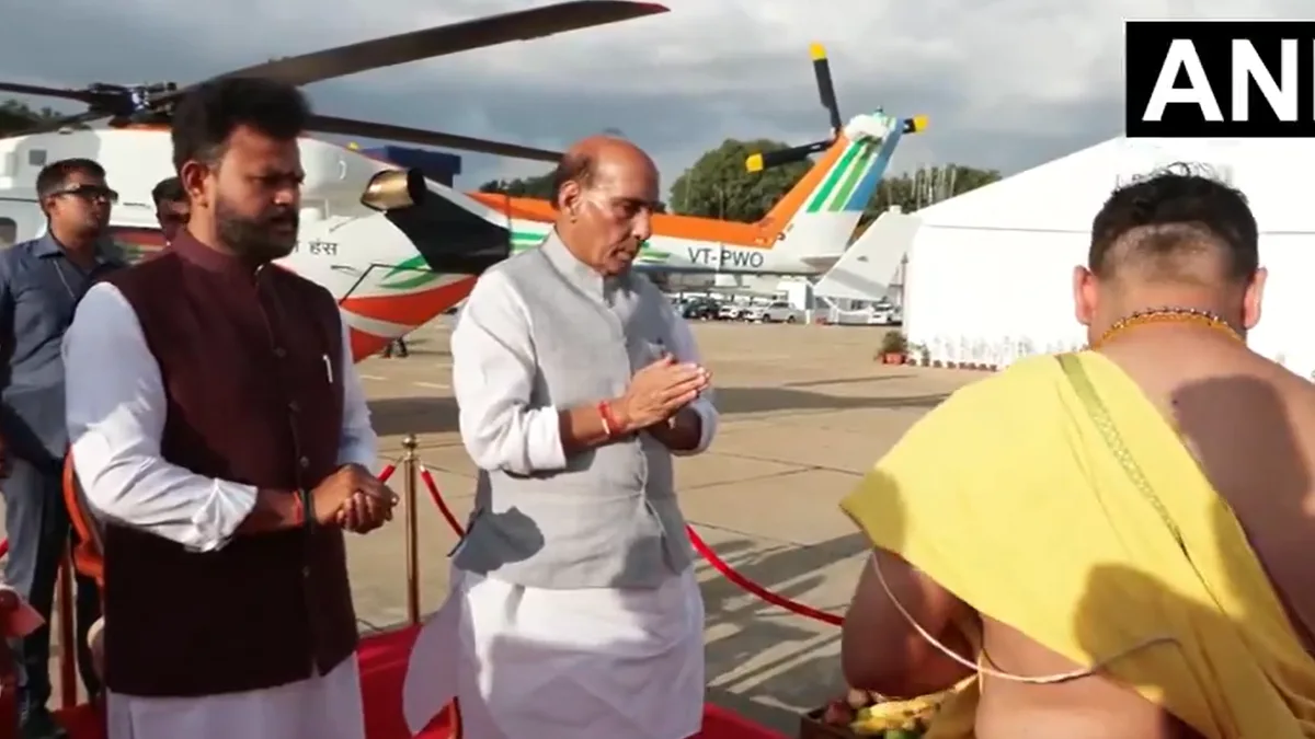 HAL hands over military, civil aviation and training platforms