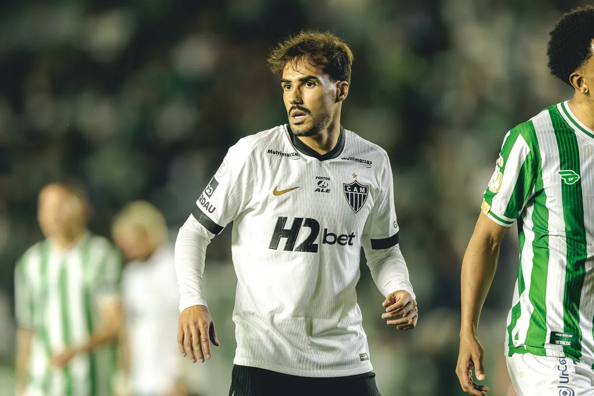 Da reserva a gol e assistência: Domínguez reabilita meia pouco aproveitado no Atlético-MG