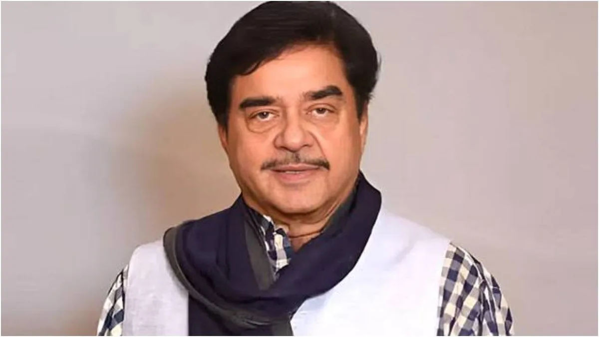 'What's happening?': Shatrughan Sinha reacts to Tiger Shroff firing incident