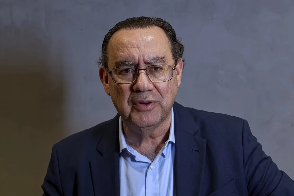 Crusoé: Augusto Cury pode se tornar presidente do Brasil?