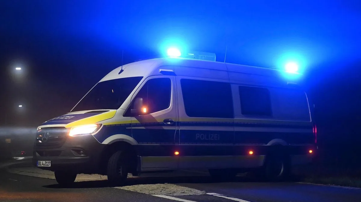Polizeieinsatz: Verletzte nach Explosion in Gebäudedurchgang in Augsburg
