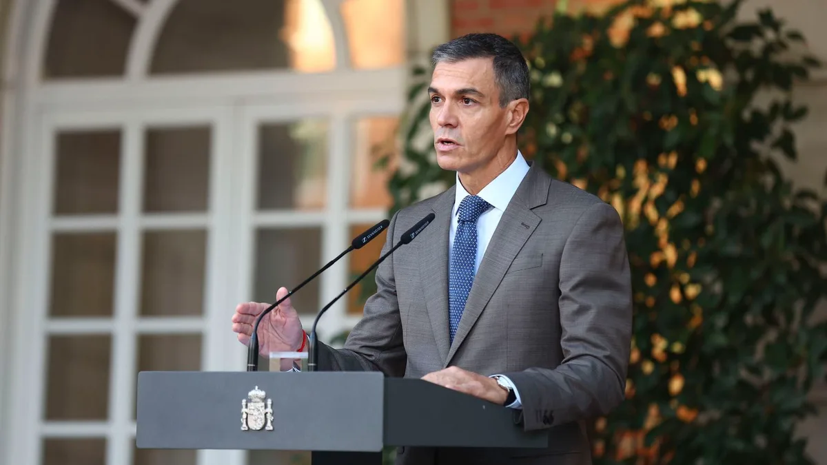La Junta Electoral abre expediente a Sánchez tras denunciar el PP un "mitin" en Moncloa