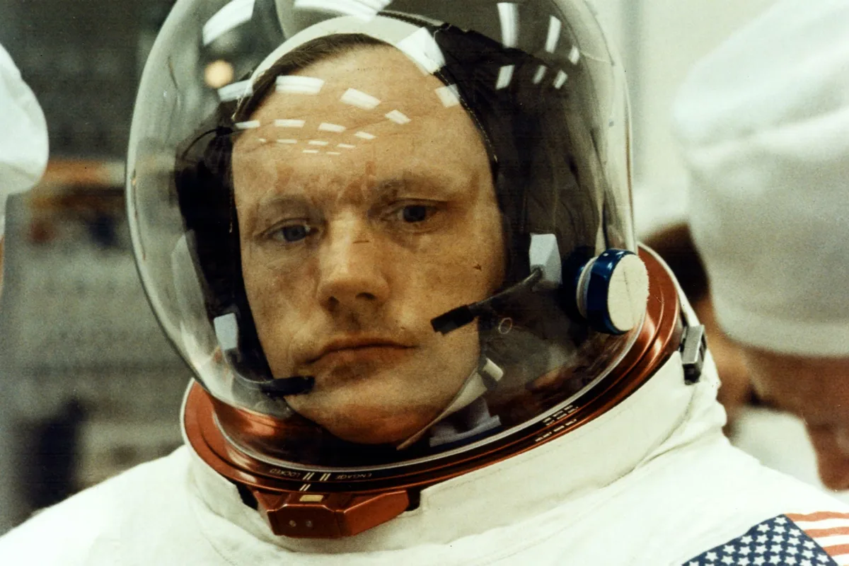 Neil Armstrong, primer humano que vio la Tierra desde la Luna: “No me sentí un gigante; me sentí muy, muy pequeño”