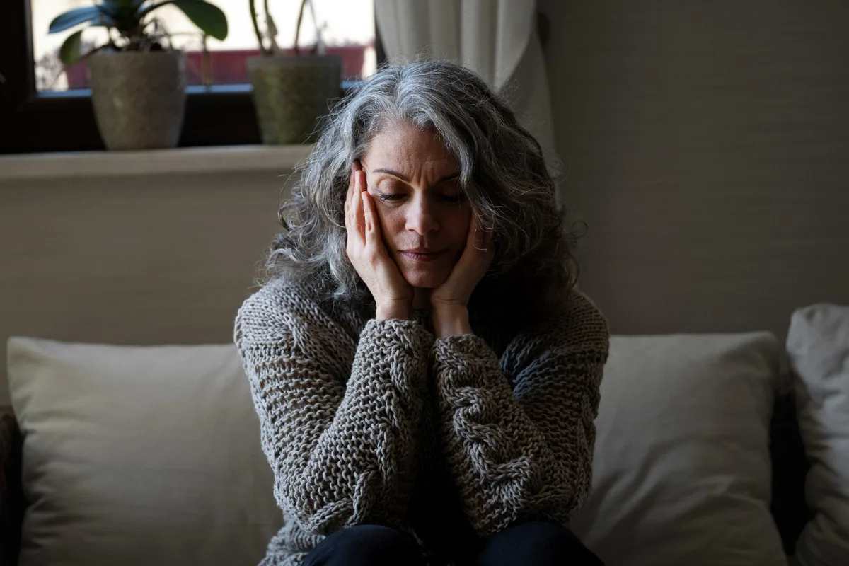 Alem dos fogachos: menopausa apresenta mais de 70 sintomas e exige tratamento individualizado