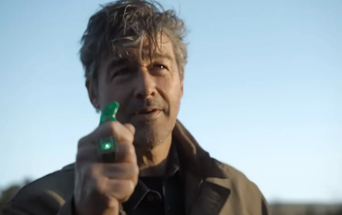 Lanterns : la série de science-fiction aux 9,3 millions de vues privée de saison 2 ? On sait "ce qui déterminera la production d'une deuxième saison"